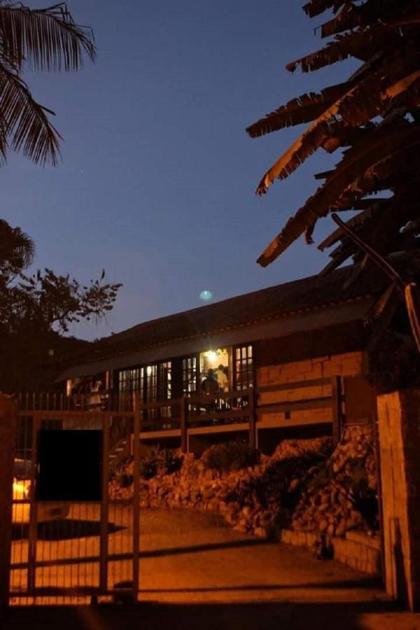 Gajah Hotel Joinville Exterior foto