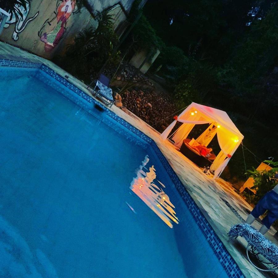 Gajah Hotel Joinville Exterior foto